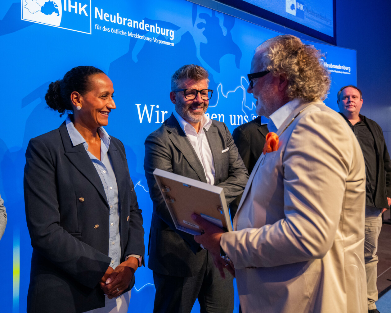 IHK Neubrandenburg Top-Ausbildungsbetrieb 2026 SCHLOSS Fleesensee, Geschäftsführer Gunnar Gust, HR-Direktorin Dana Krüger